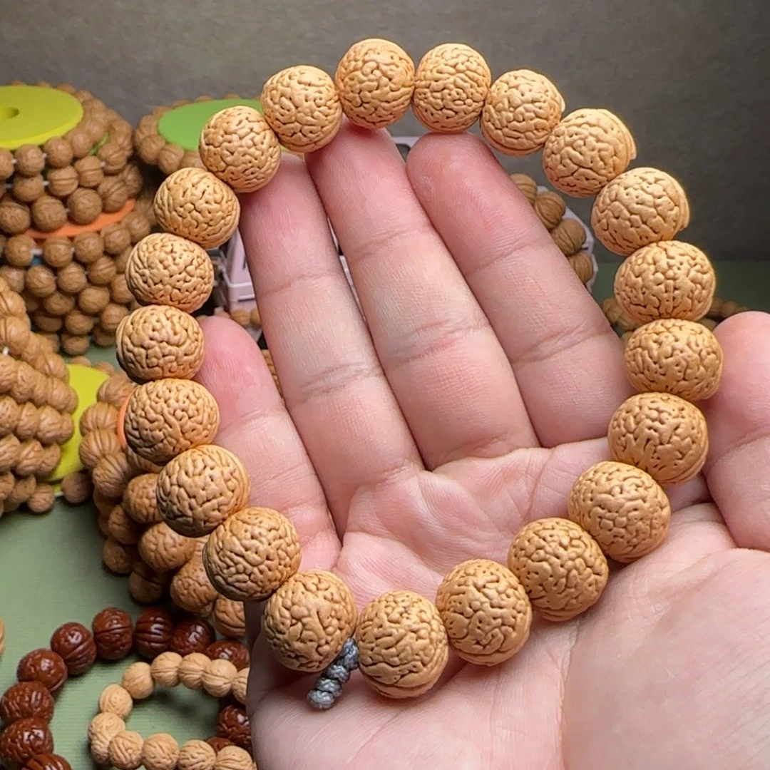 手串桃核蚂蚁肥脐桃核手持10