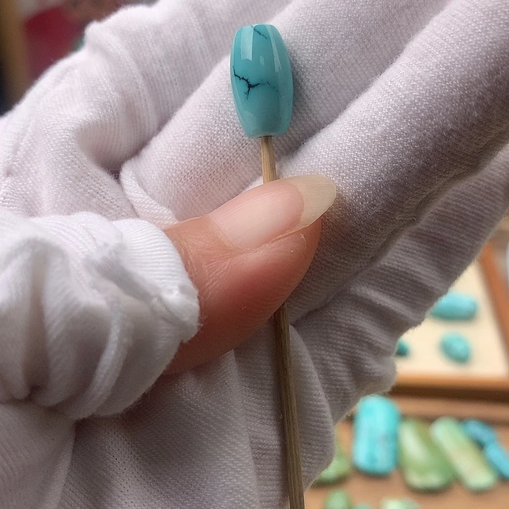 绿松石未镶嵌配饰