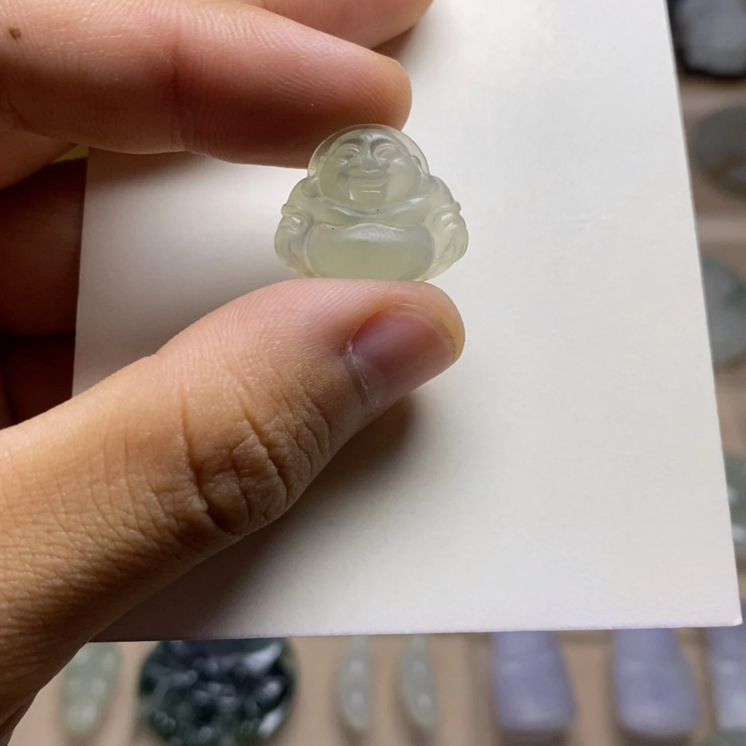 未镶嵌定制翡翠佛公