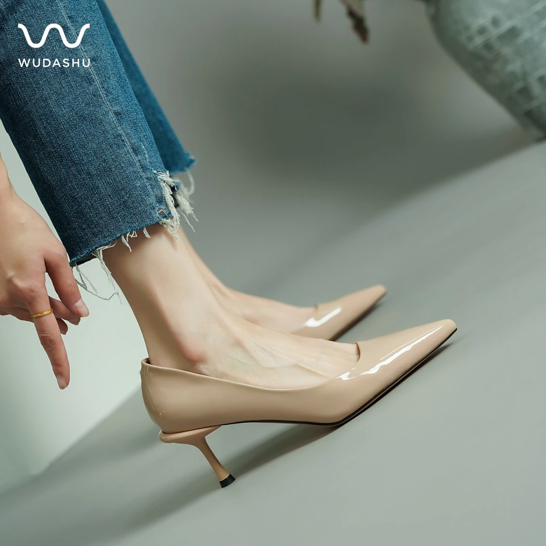 【清仓】吴大叔【豆豆底】牛漆皮尖头细高跟单鞋27-263