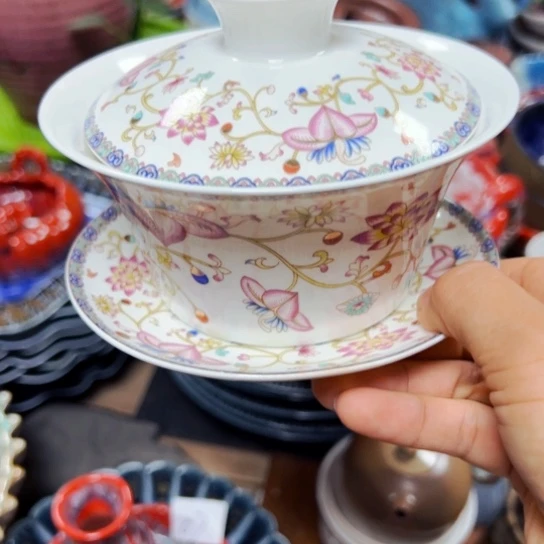 本店全场买买20包邮。微瑕