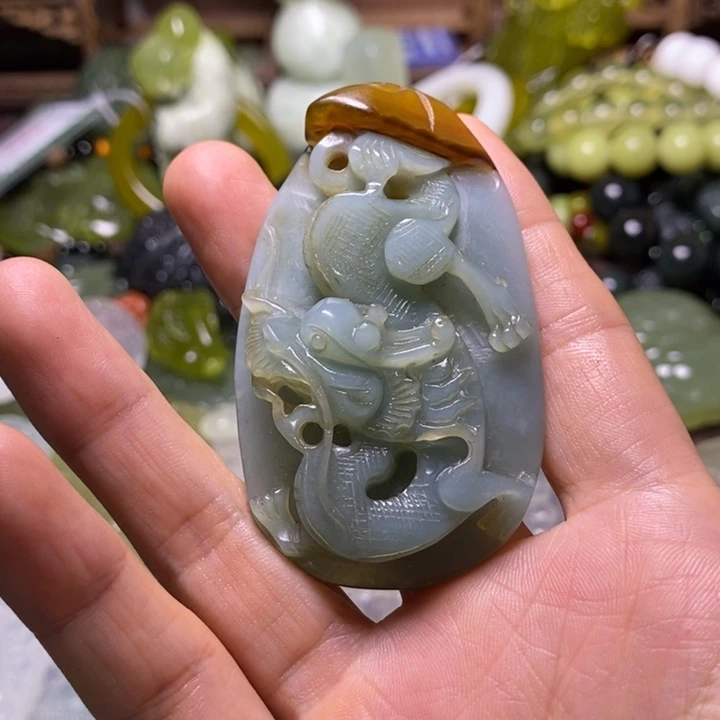 岫玉未镶嵌岫玉挂件
