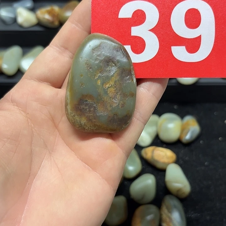 和田玉（糖玉）未镶嵌挂件