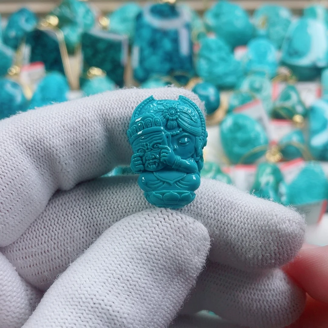 绿松石未镶嵌颈饰