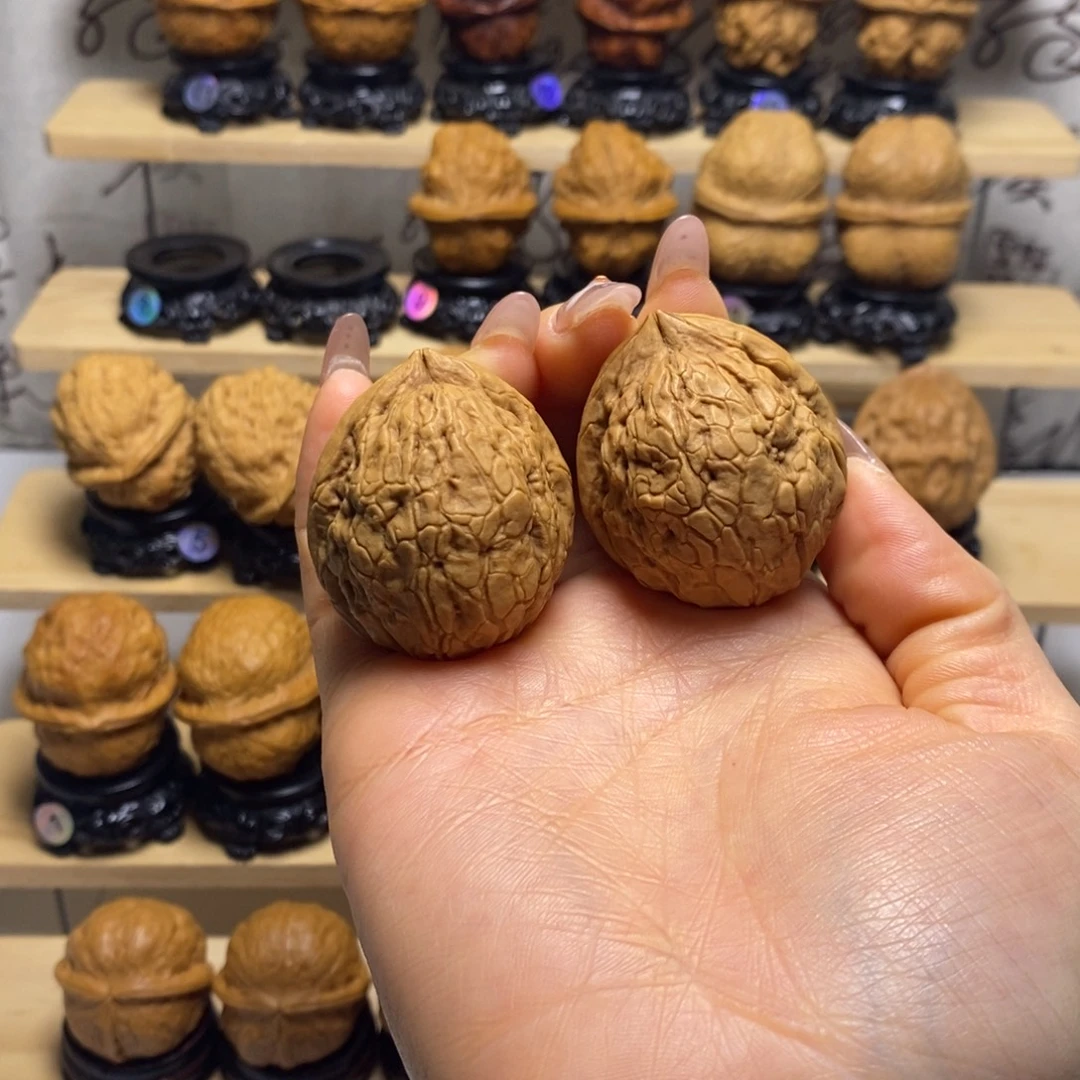 文玩核桃把件龟背纹寿桃y7