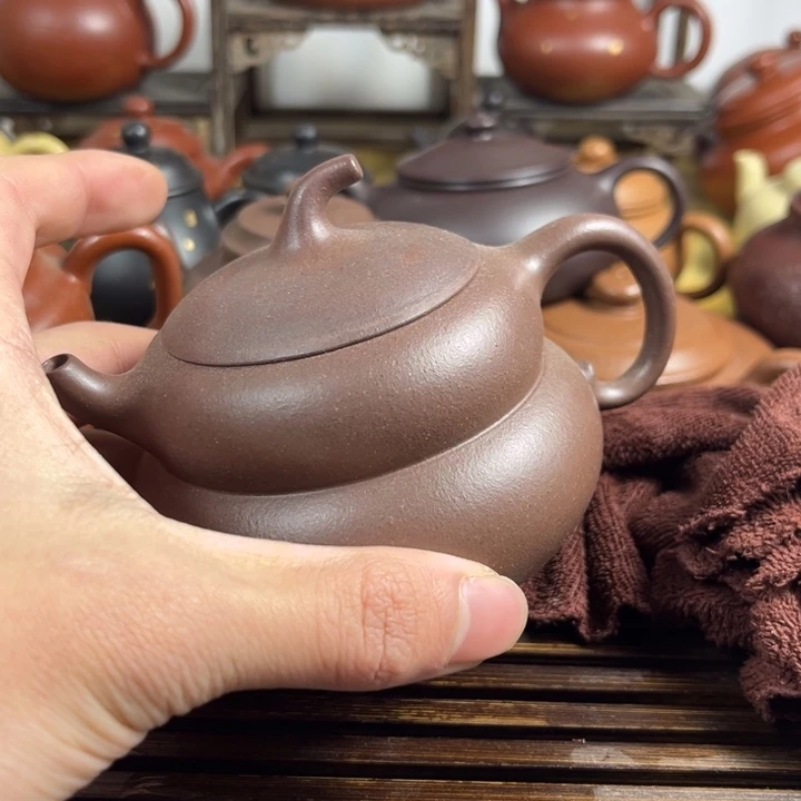紫砂茶壶传****育原矿紫砂半手工制作