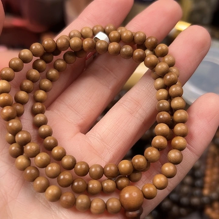 檀香木散珠0.5×108树头