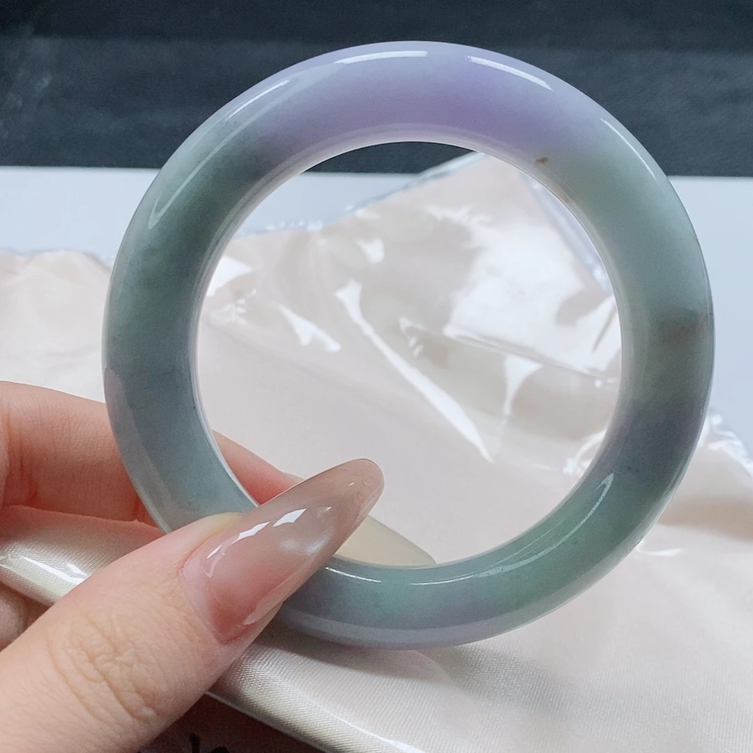 【闪购商品】未镶嵌手镯（圆镯）翡翠508号