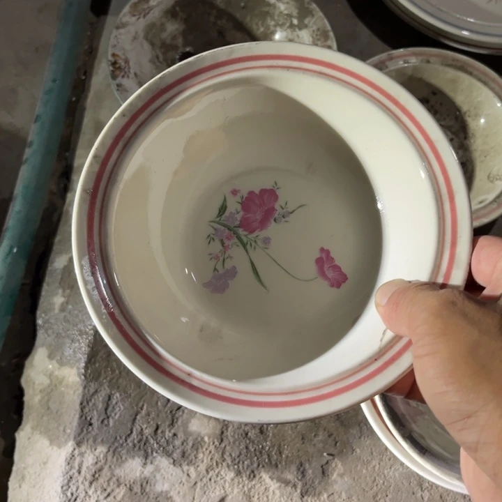 我***A老货盘子碗啥都有