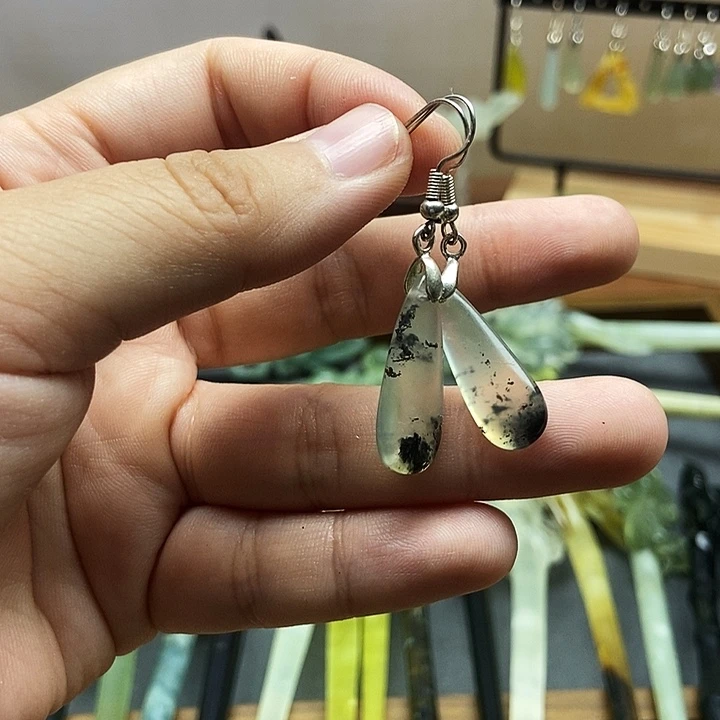 龙***忧未镶嵌蛇纹石玉发饰