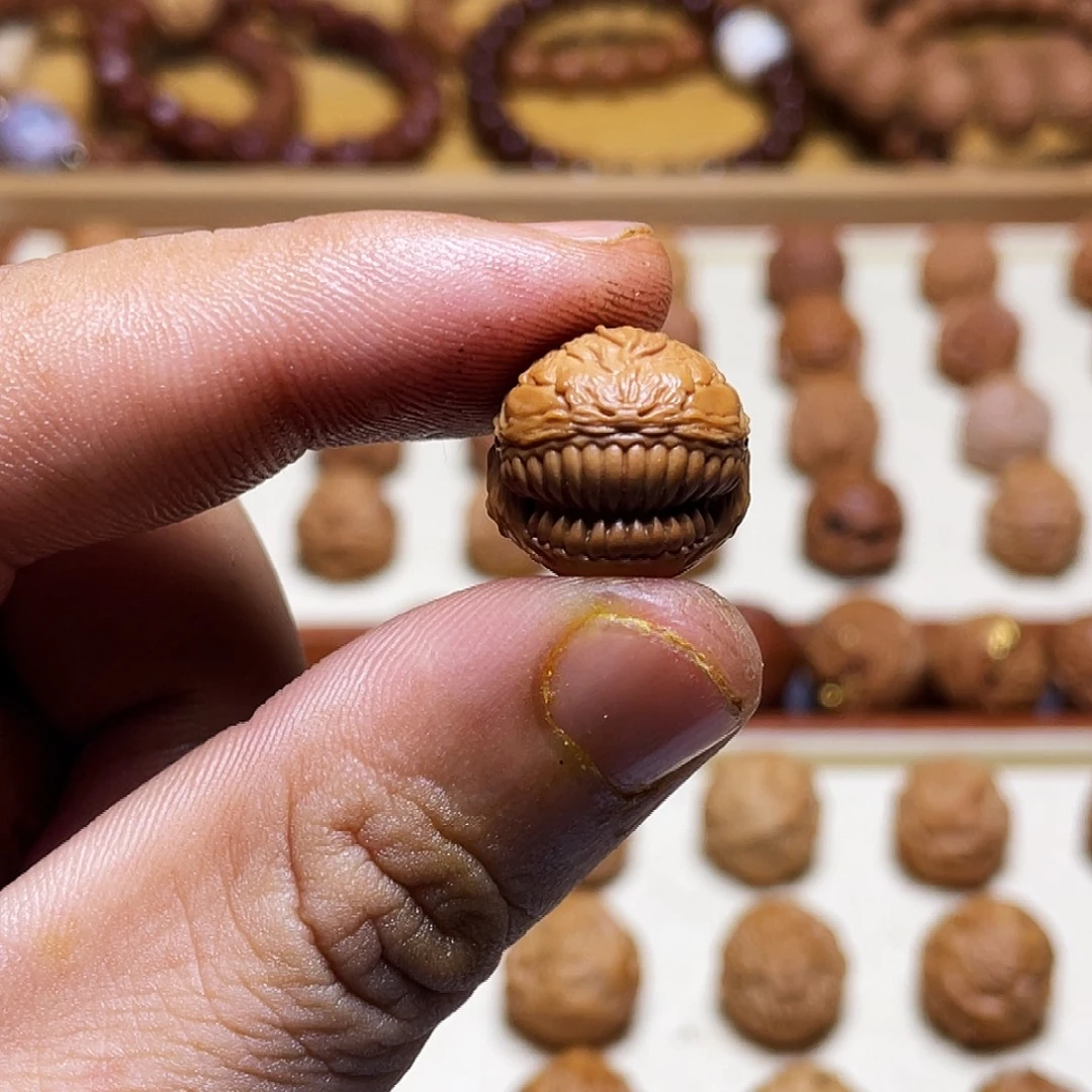 猴头核桃吊坠17左右猴头核桃毒液微瑕