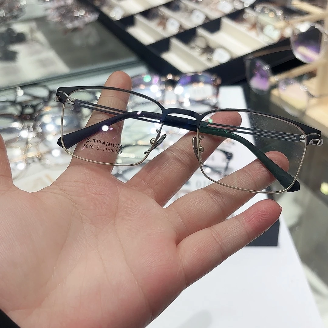 黑金半钛商务瞳距64（老花左右225度）