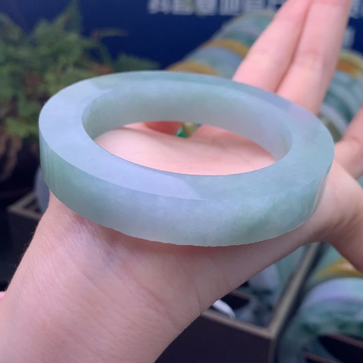 定制翡翠未镶嵌手镯定制不退不换