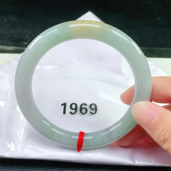 未镶嵌手镯翡翠63
