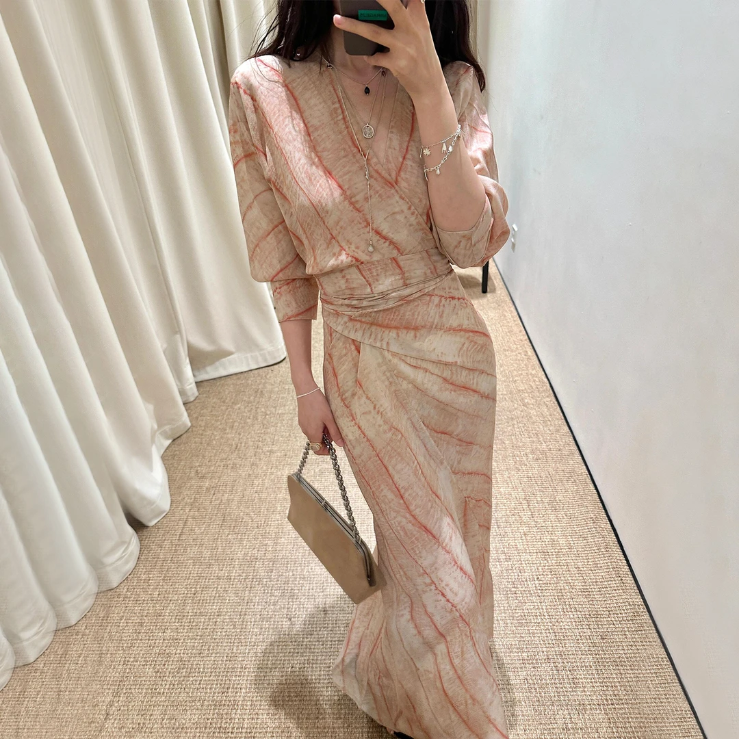 法式高级感v领晕染连衣裙子女夏季2025新款海边度假气质收腰长裙