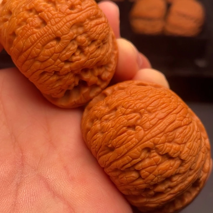 文玩核桃把件秦岭山脉