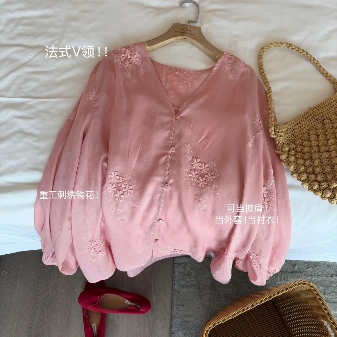 S9099 【富家千金】法式甜美立体花朵刺绣衬衫女宽松轻薄透气上衣
