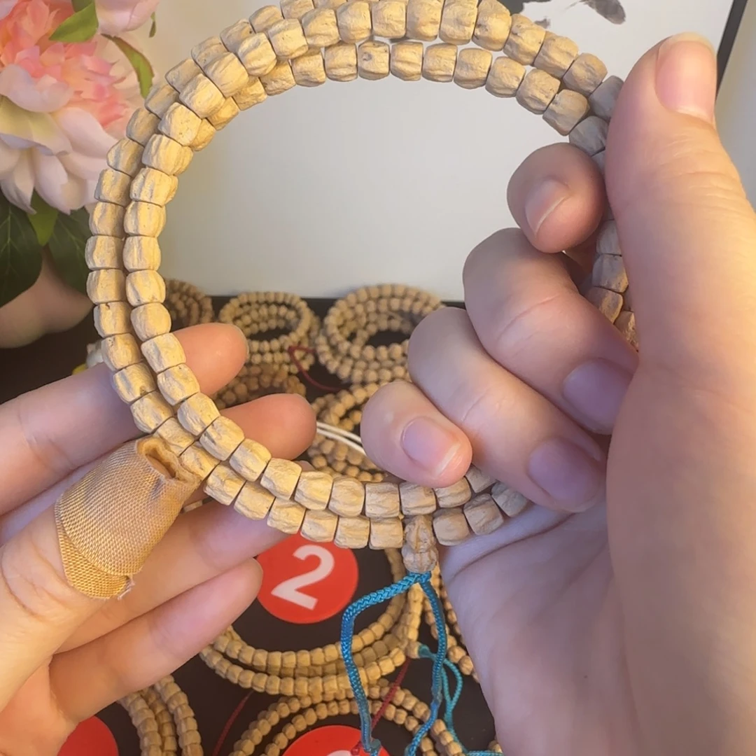 乔****木质非金属黄油小方块