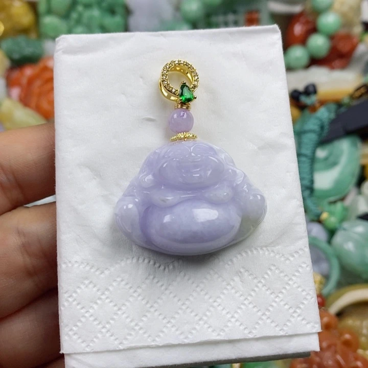 翡翠吊坠(赠链)未镶嵌