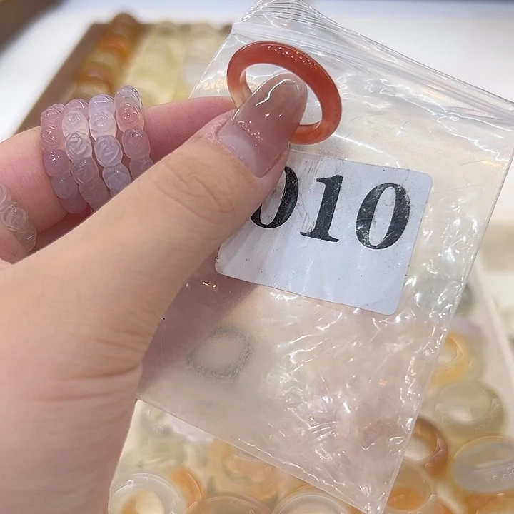合金戒指玛瑙/玉髓10港18