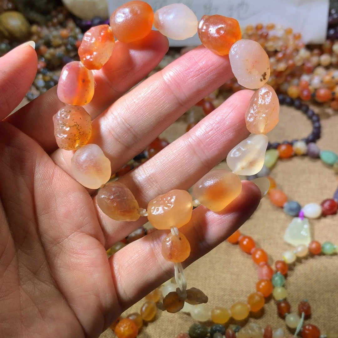 戈壁葡萄干原石筋脉