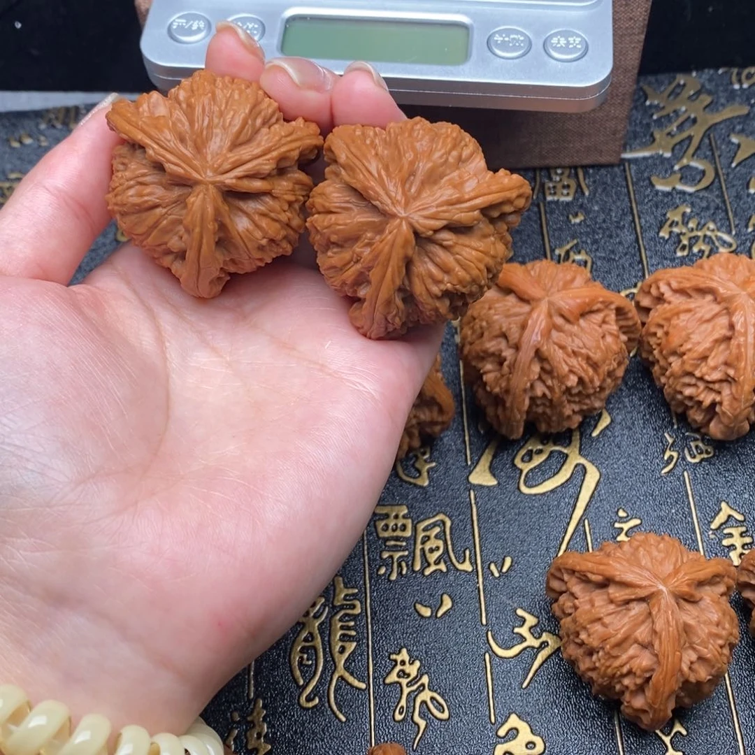 老***爱吊坠文玩核桃1111111111