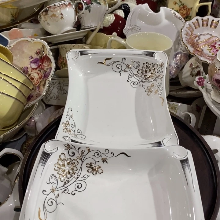 瓷片两个，111111111111111.9.5英寸，11