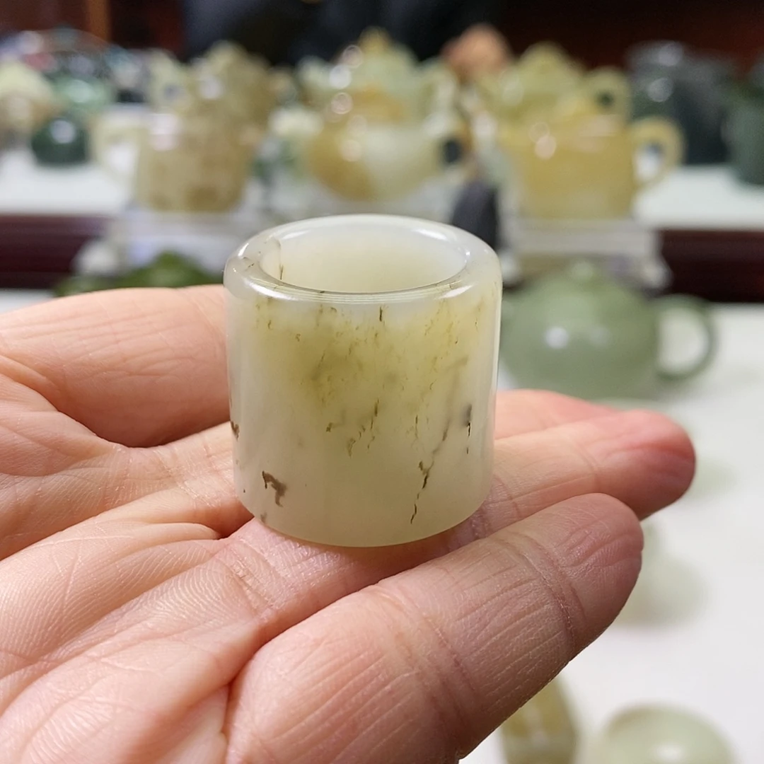 和田玉扳指未镶嵌18.9