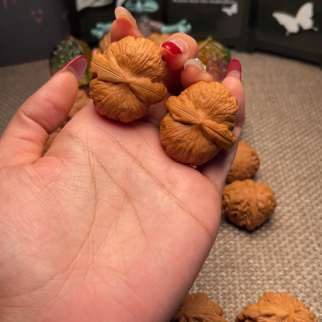 嗑***慢文玩核桃把件平谷元宝