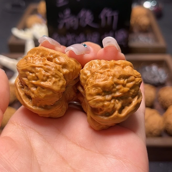 文玩核桃把件山*36尺蛤蟆24