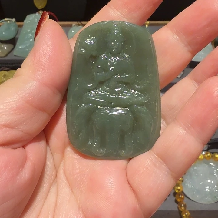 和田玉（黄玉）未镶嵌颈饰