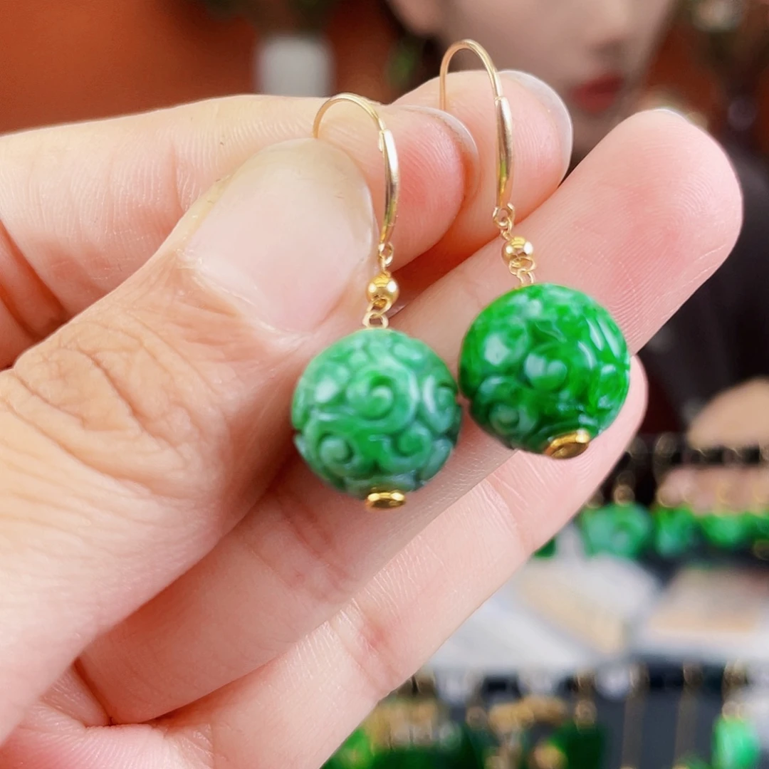 翡翠18K金镶嵌耳饰