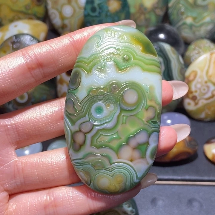 【闪购商品】未镶嵌玛瑙/玉髓珠宝奇石i