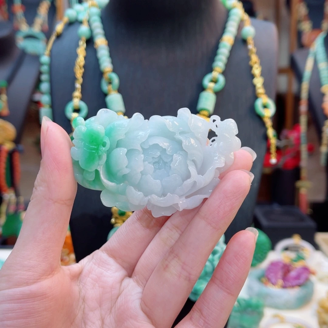 翡翠颈饰未镶嵌夏*沫48小时鉴赏期