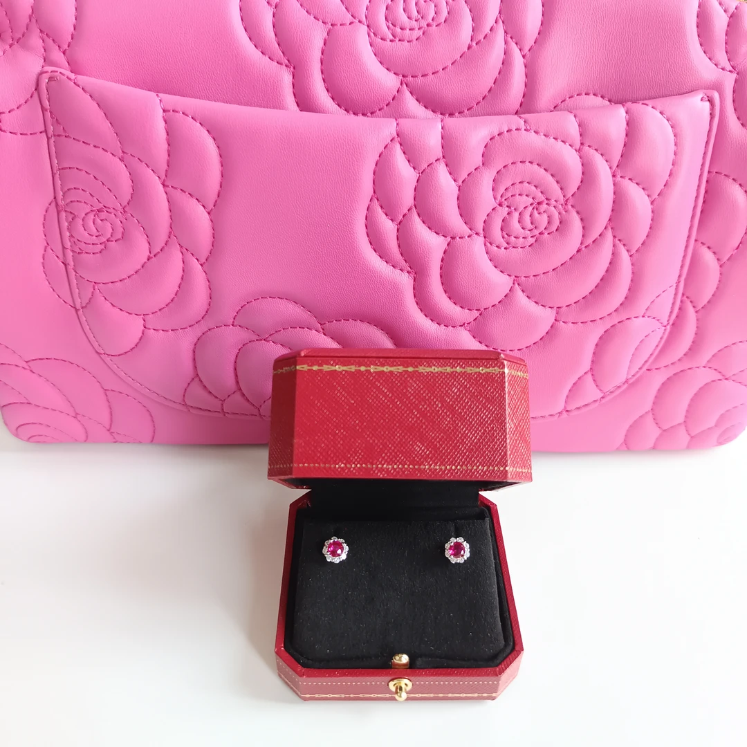 3025耳钉--红--精工红项耳钉赠礼盒