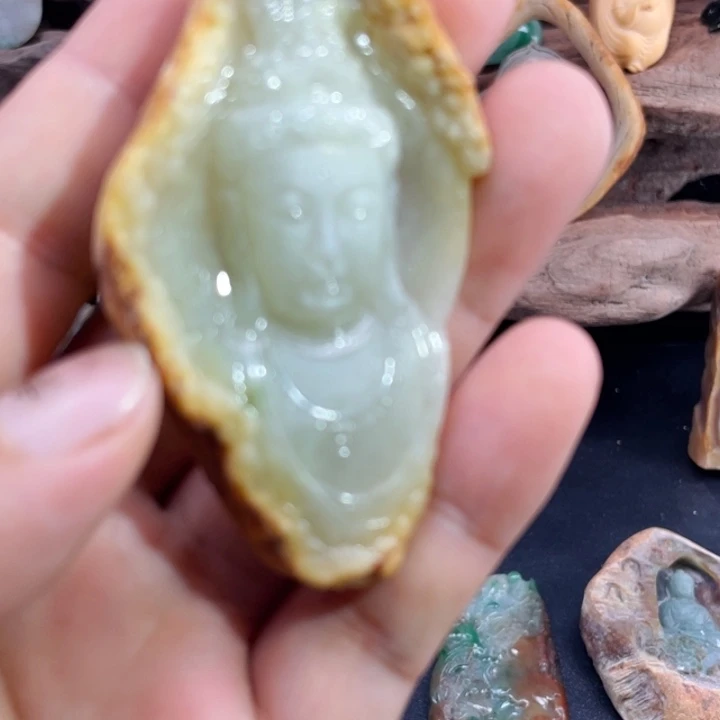 翡翠未镶嵌颈饰翡翠挂件观音首