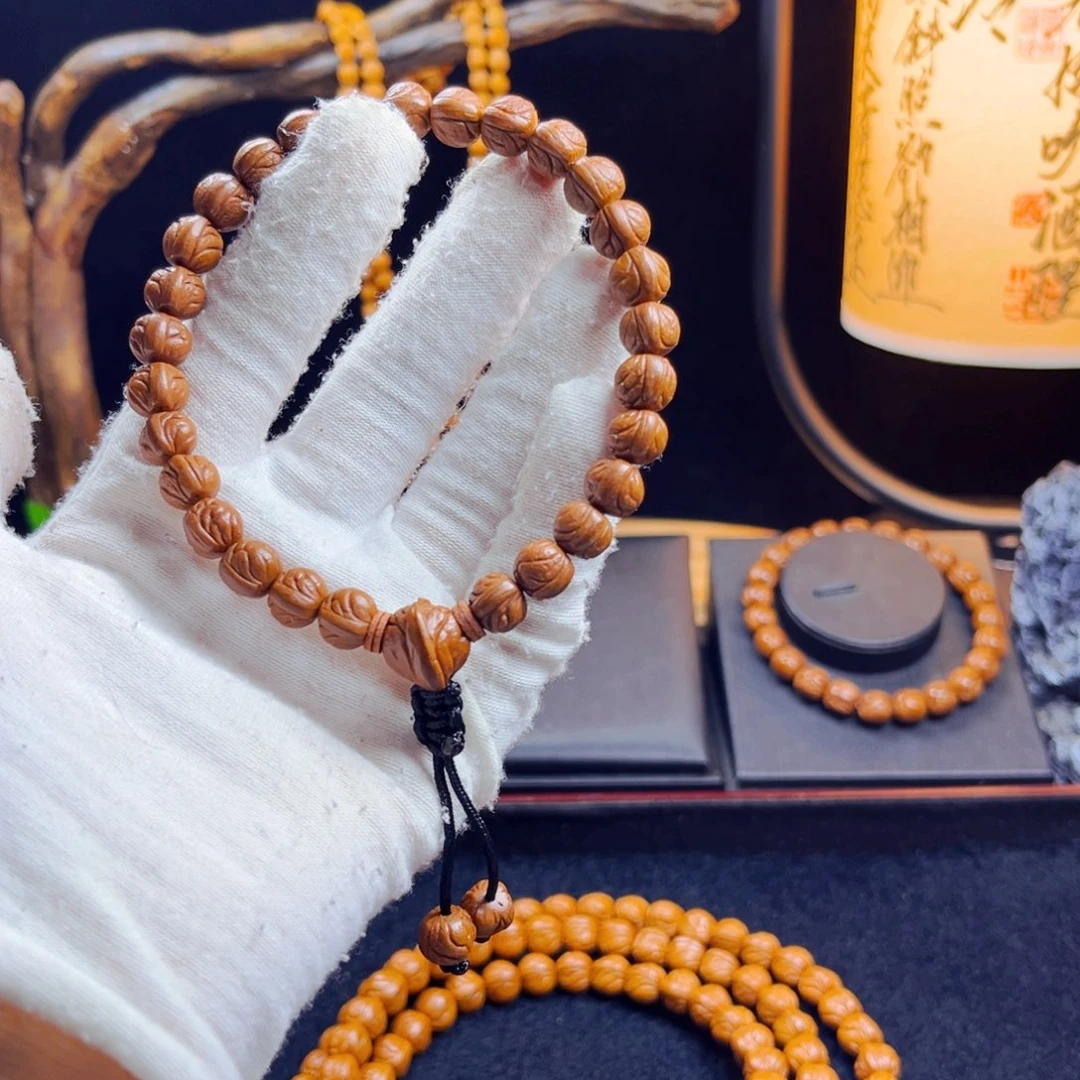 大***妞桃核吊坠野生桃核