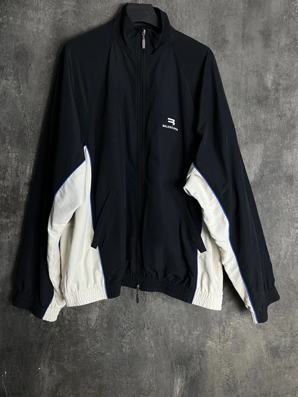 全新未使用 Balenciaga/巴黎世家 S码*1/蓝拼接刺绣夹克 /00091