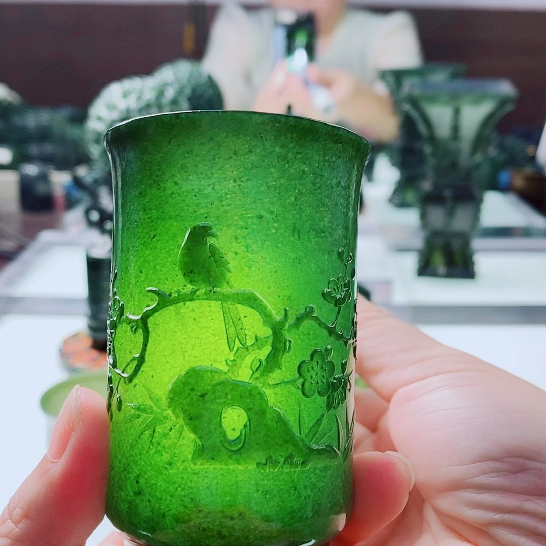 未镶嵌和田玉（青玉）摆件