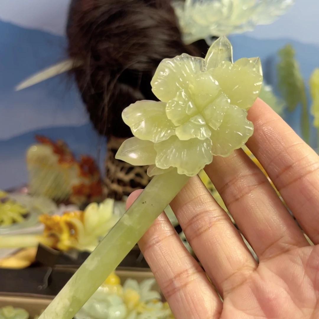 蛇纹石玉发饰合金