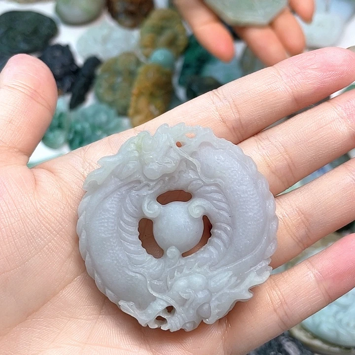 定制翡翠未镶嵌翡翠