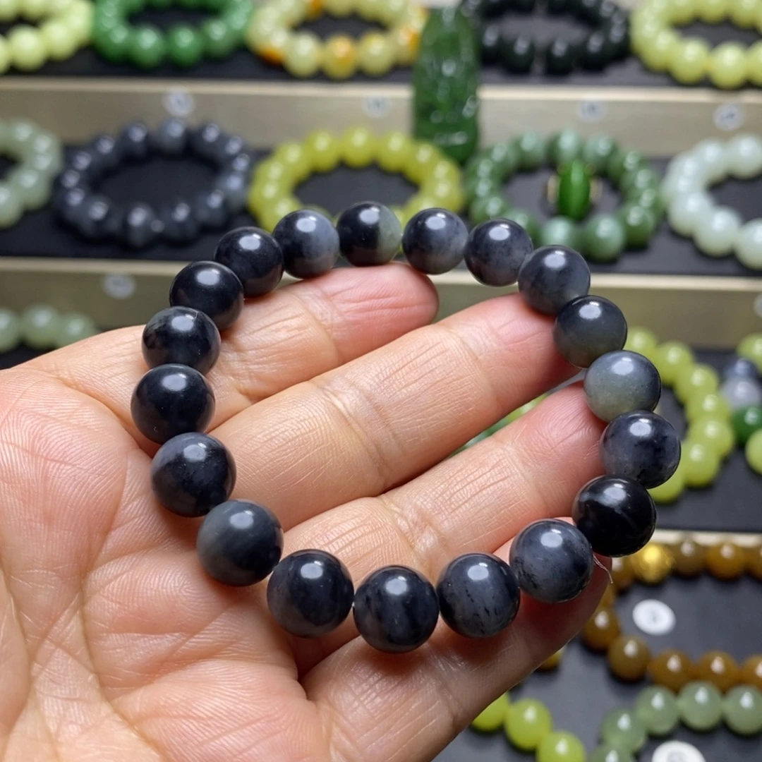 和田玉未镶嵌手串