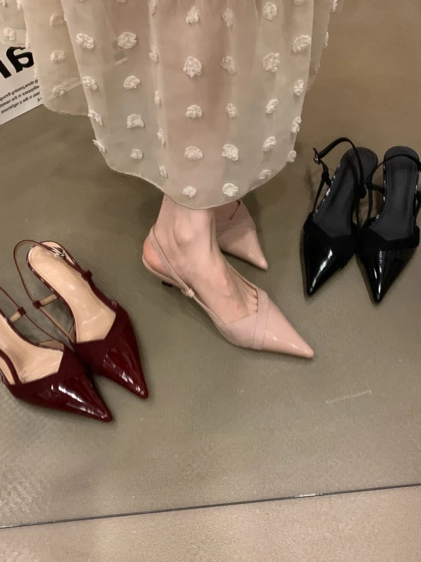 法式复古尖头细跟包头凉鞋女2025新款外穿仙女风晚晚风坡跟凉拖鞋