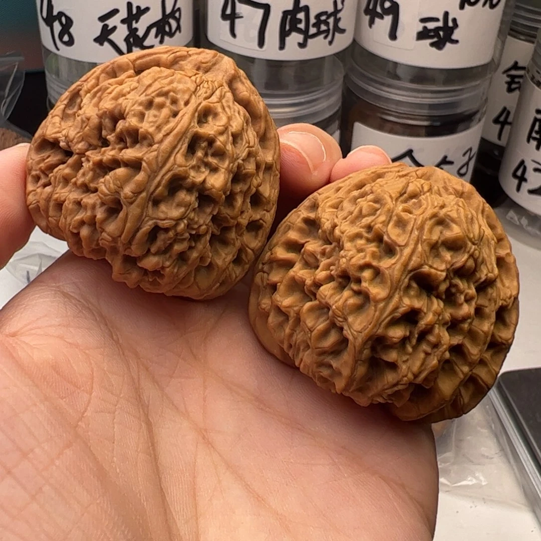 吊坠文玩核桃南疆43