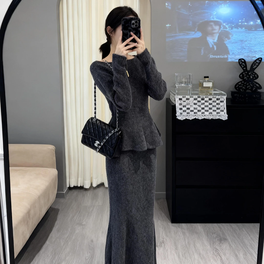法式复古灰色收腰针织毛衣女款2025新款冬季穿搭重要场合漂亮套装
