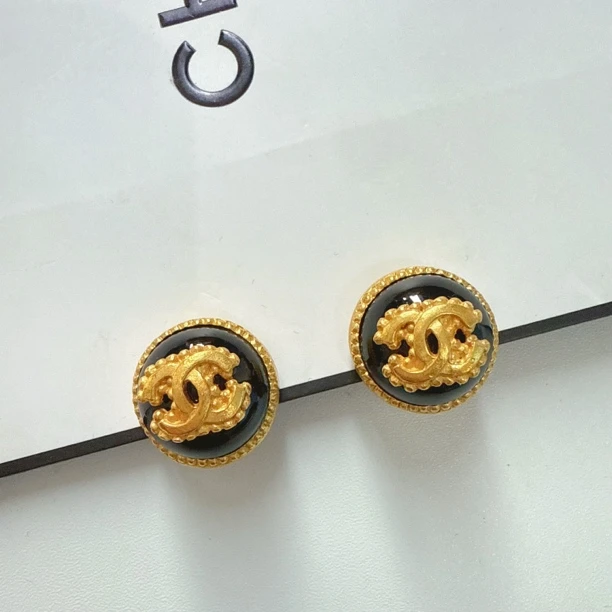 95新 Chanel/香奈儿 Chanel vintage香奈儿中古藤蔓黑曜石耳夹