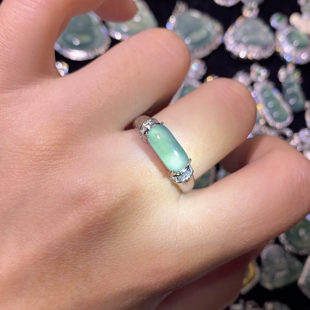 翡翠未镶嵌颈饰天然