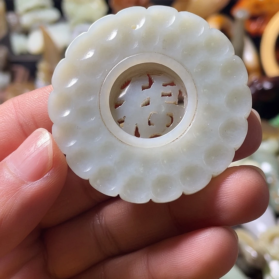 和田玉（糖玉）未镶嵌颈饰