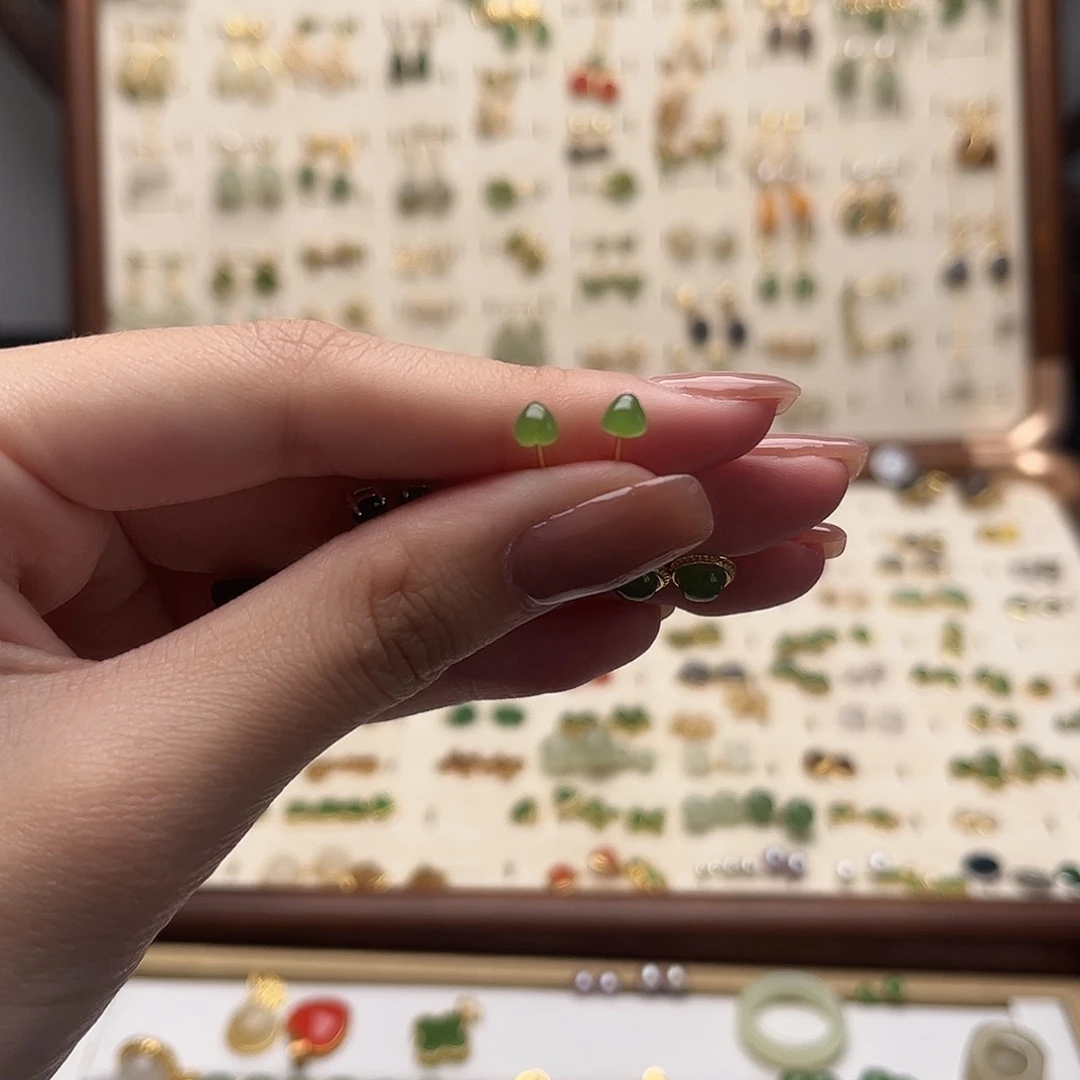 和田玉银S925镀金镶嵌耳饰