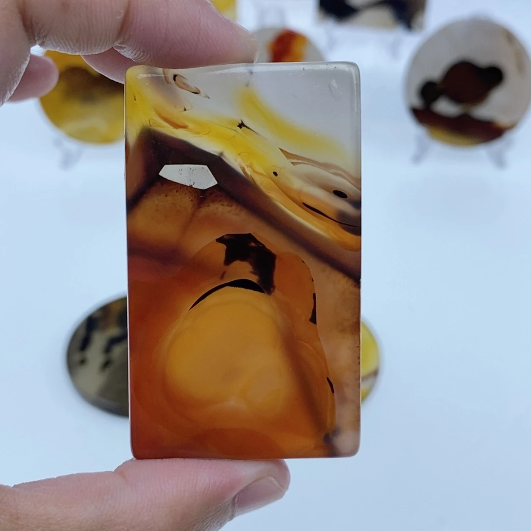 玛瑙/玉髓未镶嵌珠宝半成品
